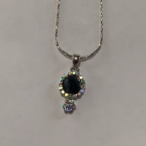 Elegant Silver Pendant Necklace